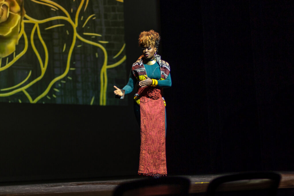 Linda Orji performing at A Night of Artistic Renewal